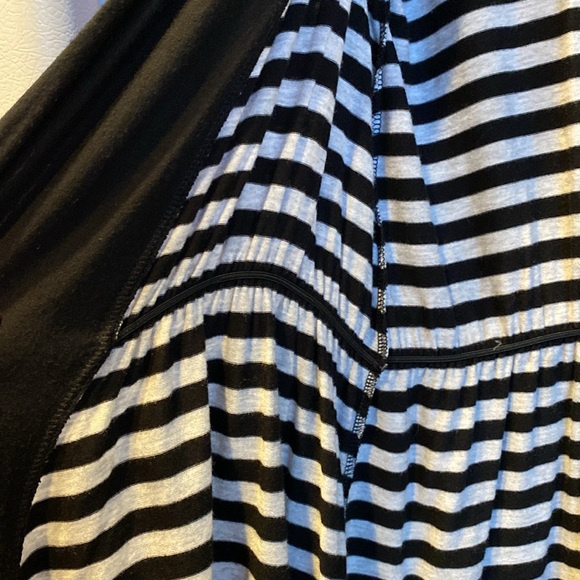 Frenzii Open Front Waterfall Stretch Rayon Cardigan in Black & Gray Stripes Sz S - Picture 5 of 9